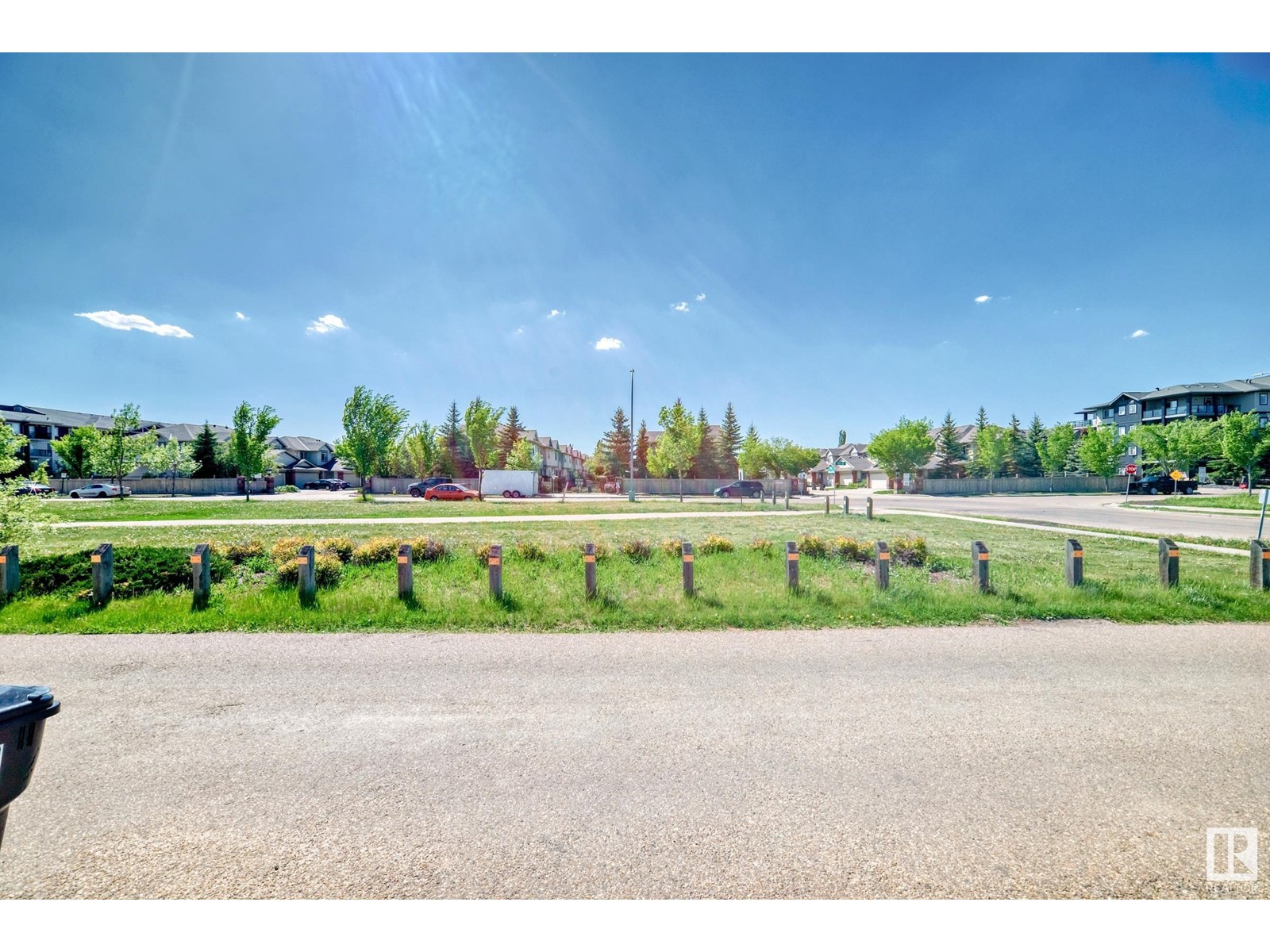 7715 Schmid Cr Nw, Edmonton, Alberta  T6R 0K6 - Photo 10 - E4440022