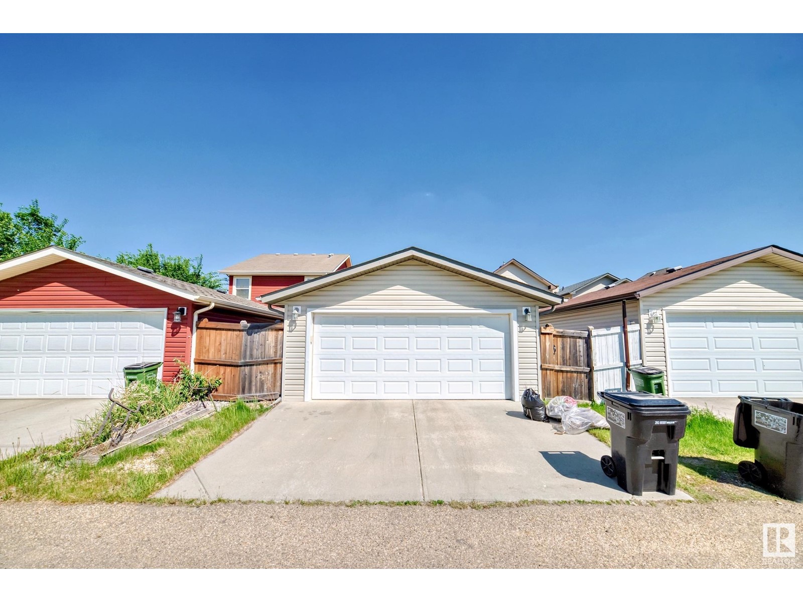 7715 Schmid Cr Nw, Edmonton, Alberta  T6R 0K6 - Photo 7 - E4440022