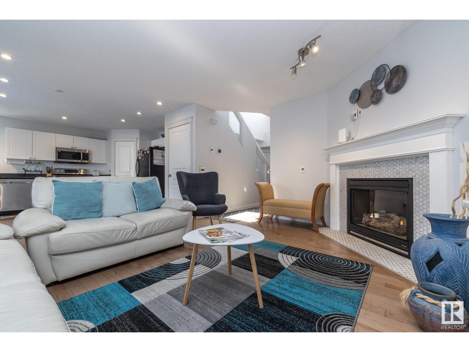 9259 212 St Nw, Edmonton, Alberta  T5T 6Z2 - Photo 12 - E4440023