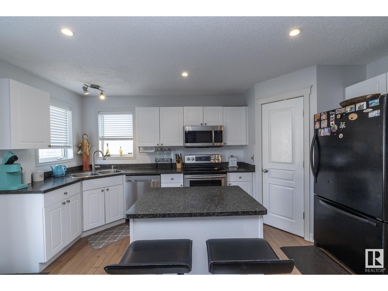 9259 212 St Nw, Edmonton, Alberta  T5T 6Z2 - Photo 16 - E4440023