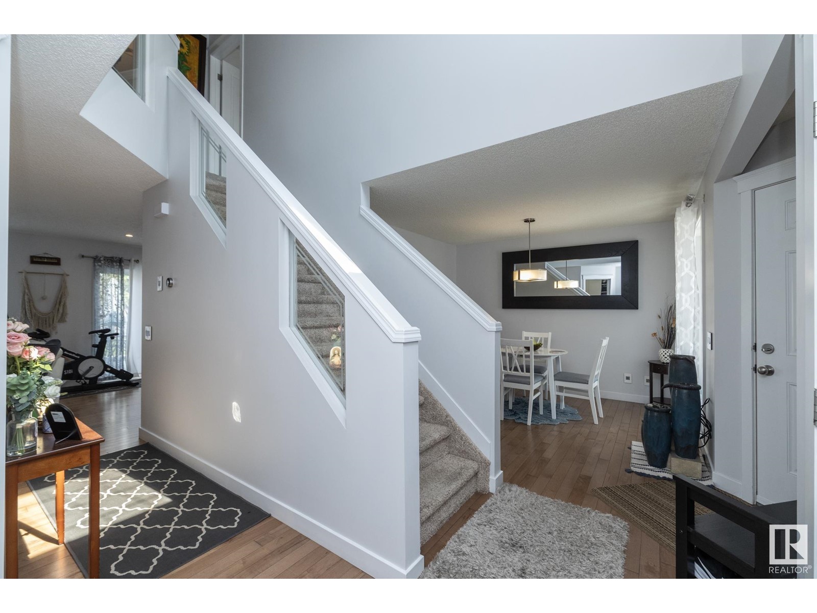 9259 212 St Nw, Edmonton, Alberta  T5T 6Z2 - Photo 5 - E4440023
