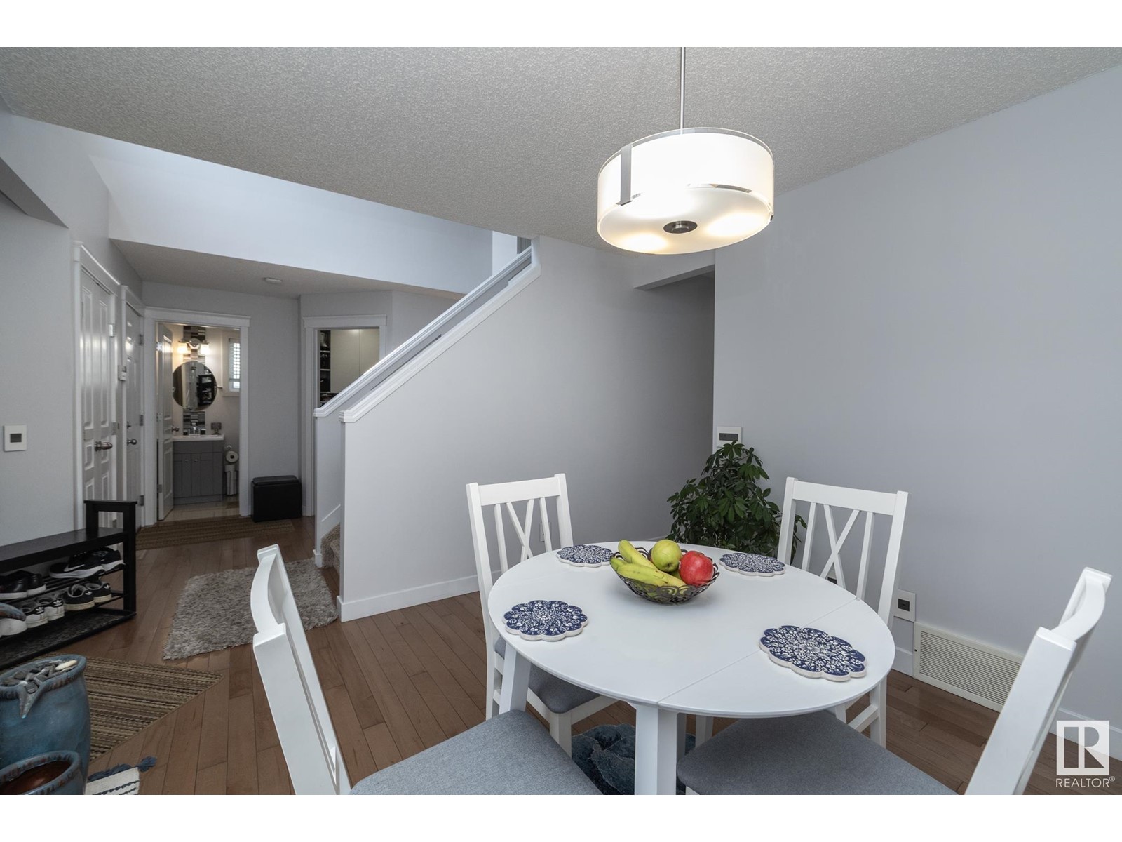 9259 212 St Nw, Edmonton, Alberta  T5T 6Z2 - Photo 7 - E4440023