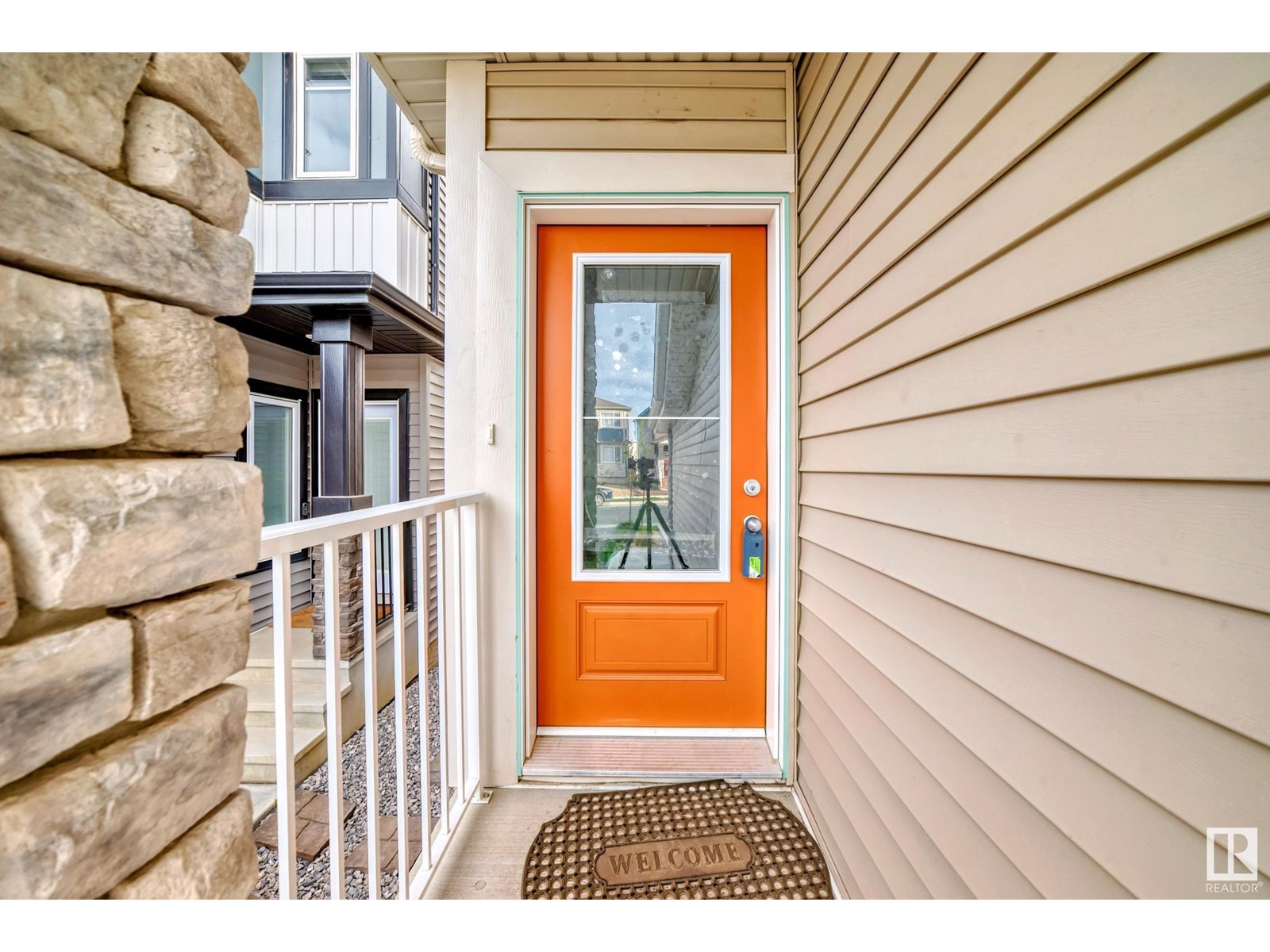 5357 Lark Landing Ld Nw, Edmonton, Alberta  T5S 0S2 - Photo 2 - E4440025