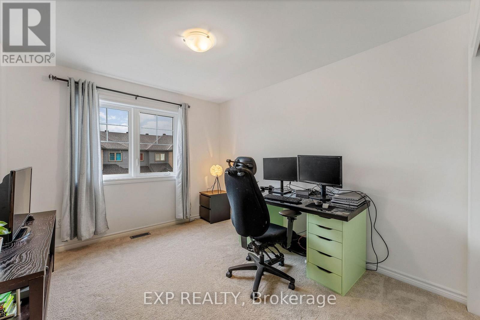 501 Enclave Lane, Clarence-Rockland, Ontario  K4K 0M8 - Photo 16 - X12191113