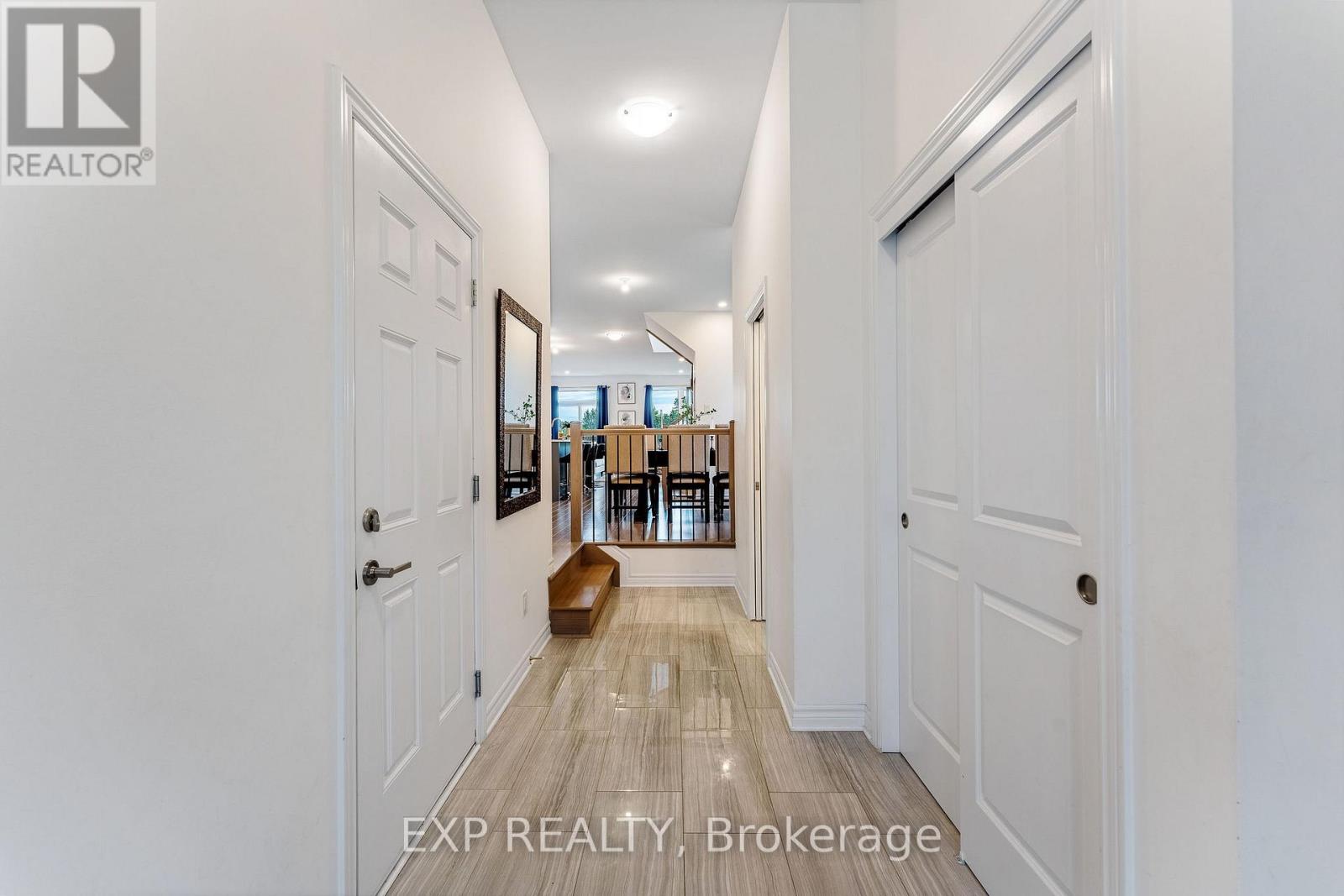 501 Enclave Lane, Clarence-Rockland, Ontario  K4K 0M8 - Photo 6 - X12191113