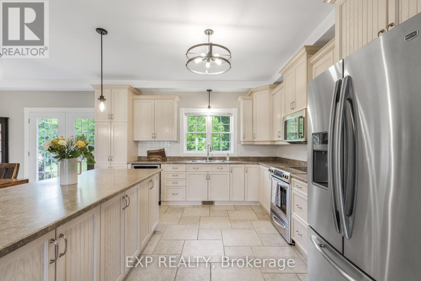 3057 Henrie Road, Clarence-Rockland, Ontario  K0A 3N0 - Photo 6 - X12191152
