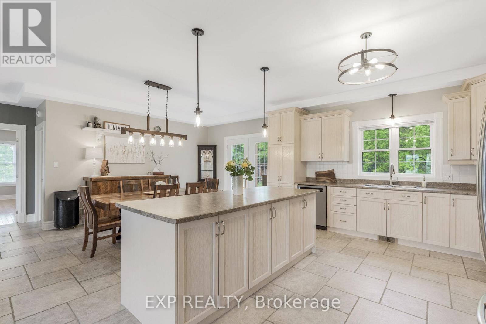 3057 Henrie Road, Clarence-Rockland, Ontario  K0A 3N0 - Photo 7 - X12191152