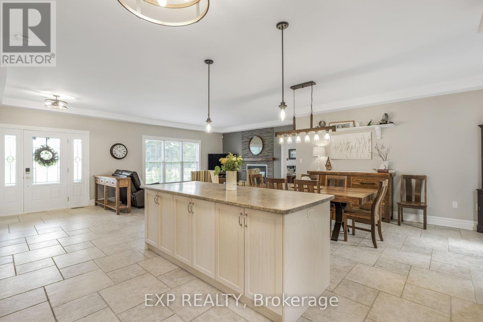 3057 Henrie Road, Clarence-Rockland, Ontario  K0A 3N0 - Photo 9 - X12191152