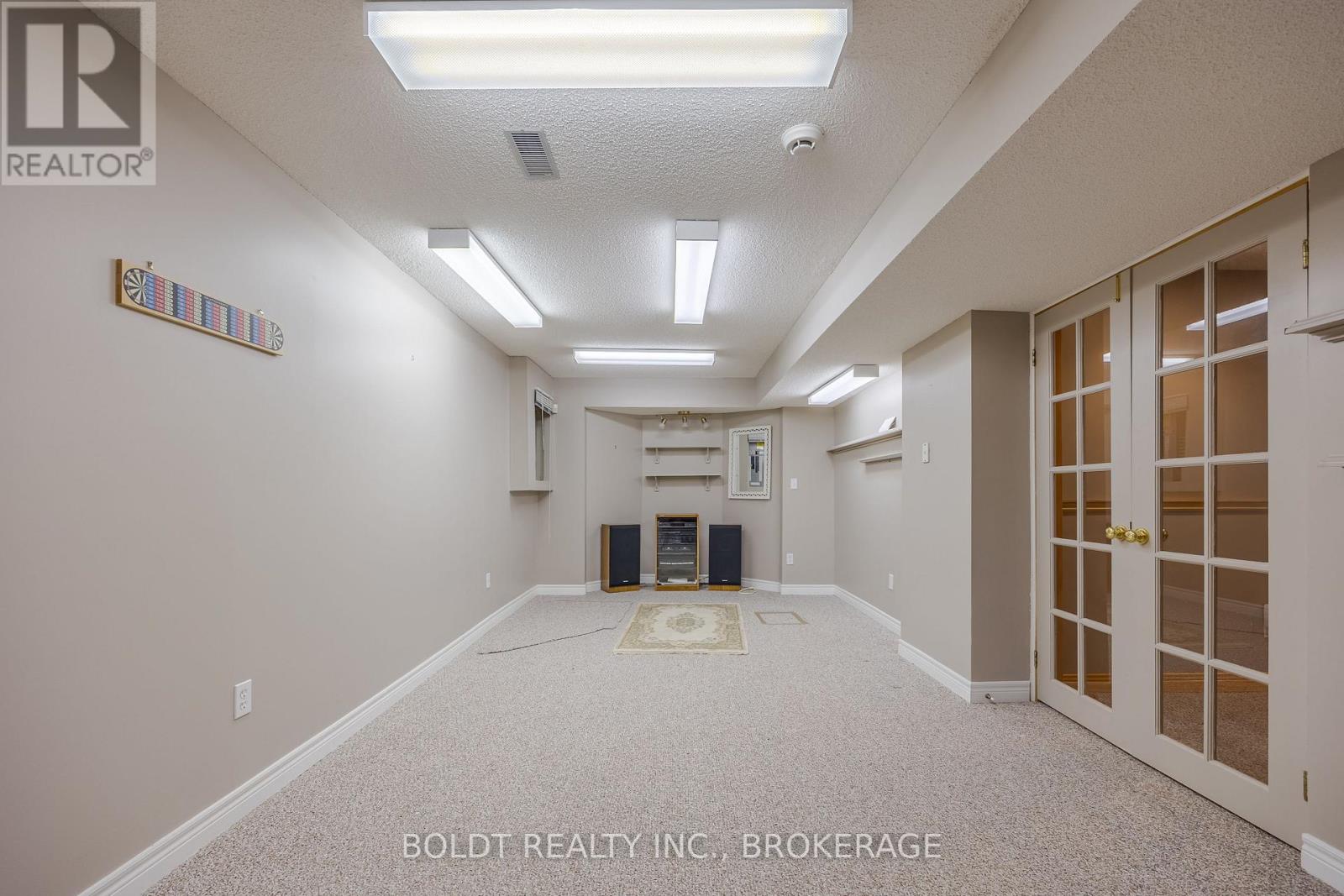 22 Westland Street, St. Catharines (Rykert/vansickle), Ontario  L2S 3T1 - Photo 35 - X12191142