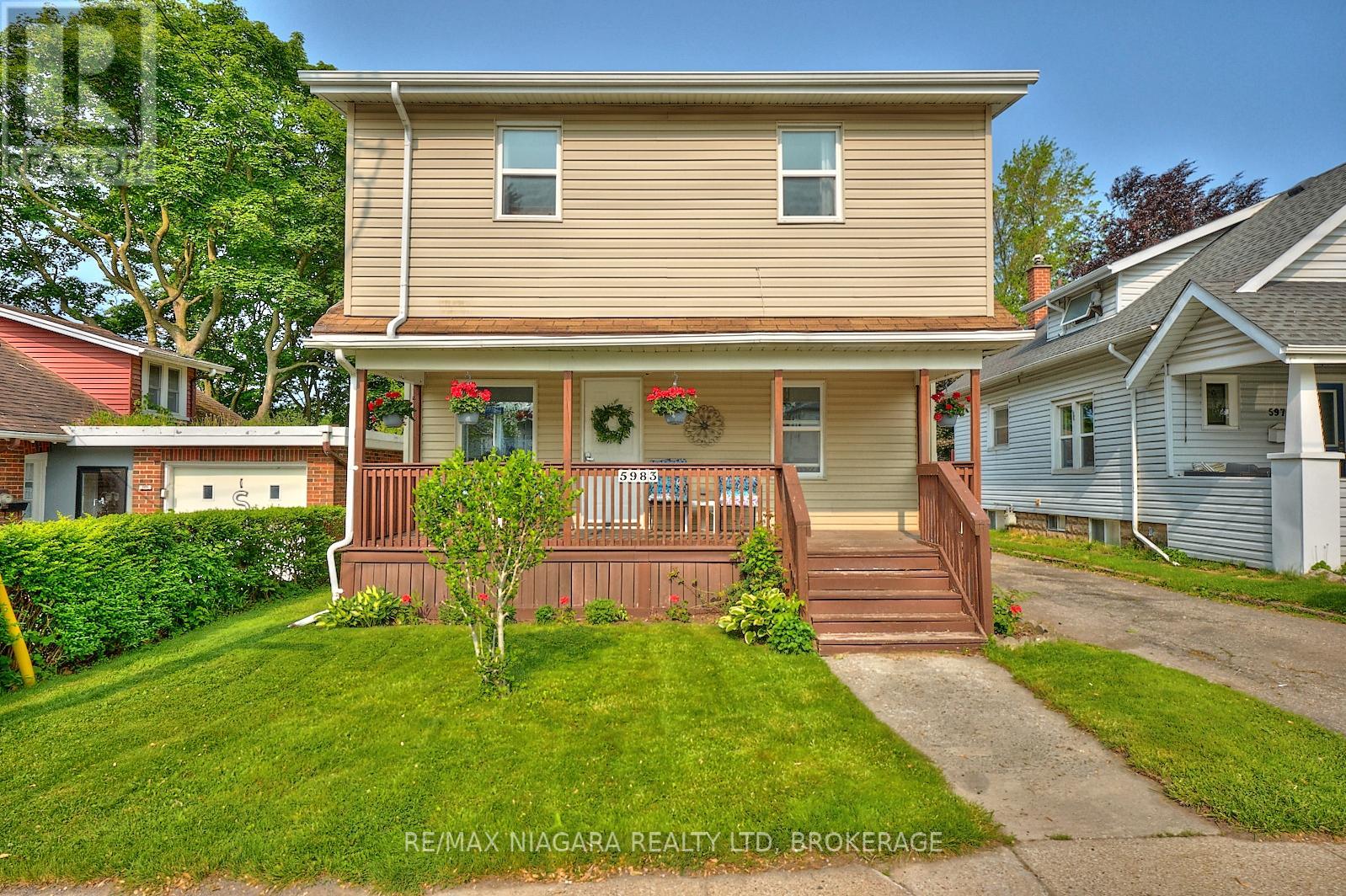 Property at 5983 FRANKLIN AVENUE image 2