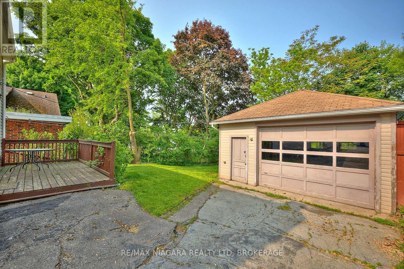 Property at 5983 FRANKLIN AVENUE image 4