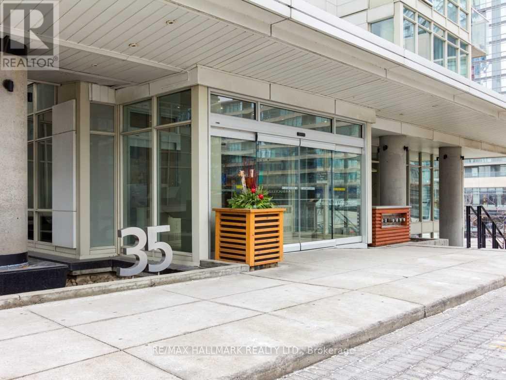 5302 - 35 Mariner Terrace, Toronto, Ontario  M5V 3V9 - Photo 24 - C12191136