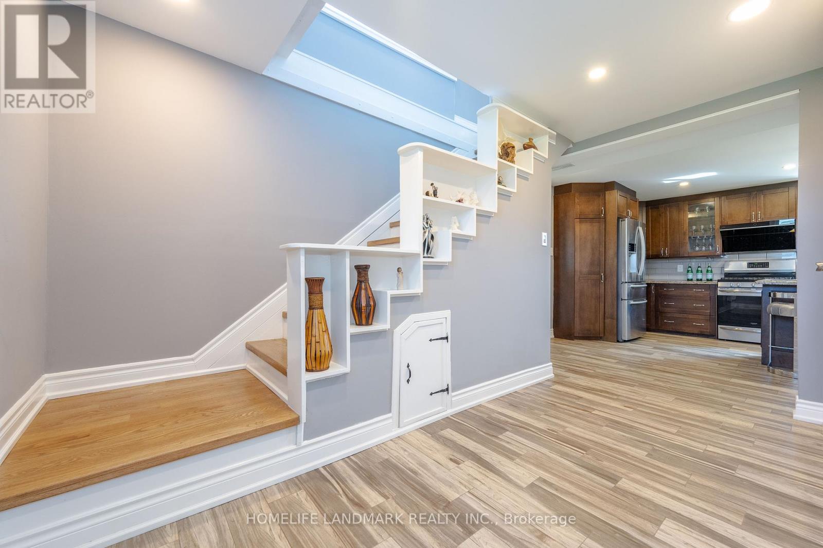 57 Riveredge Drive, Georgina, Ontario  L4P 2N8 - Photo 27 - N12191110