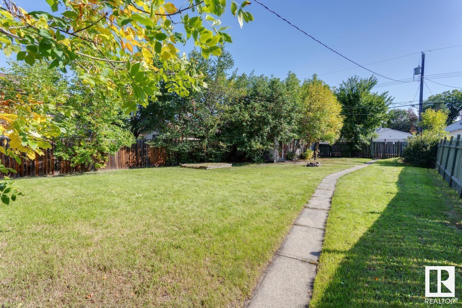 12109 87 St Nw, Edmonton, Alberta  T5B 3N7 - Photo 4 - E4432006