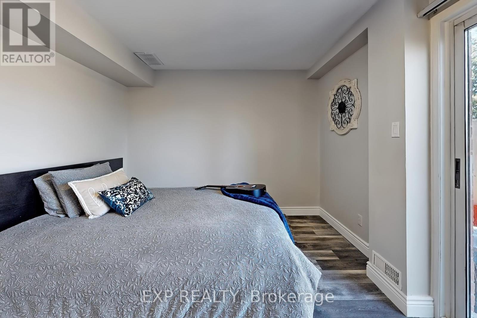 17 - 2531 Northampton Boulevard, Burlington, Ontario  L7M 4H5 - Photo 34 - W12191157