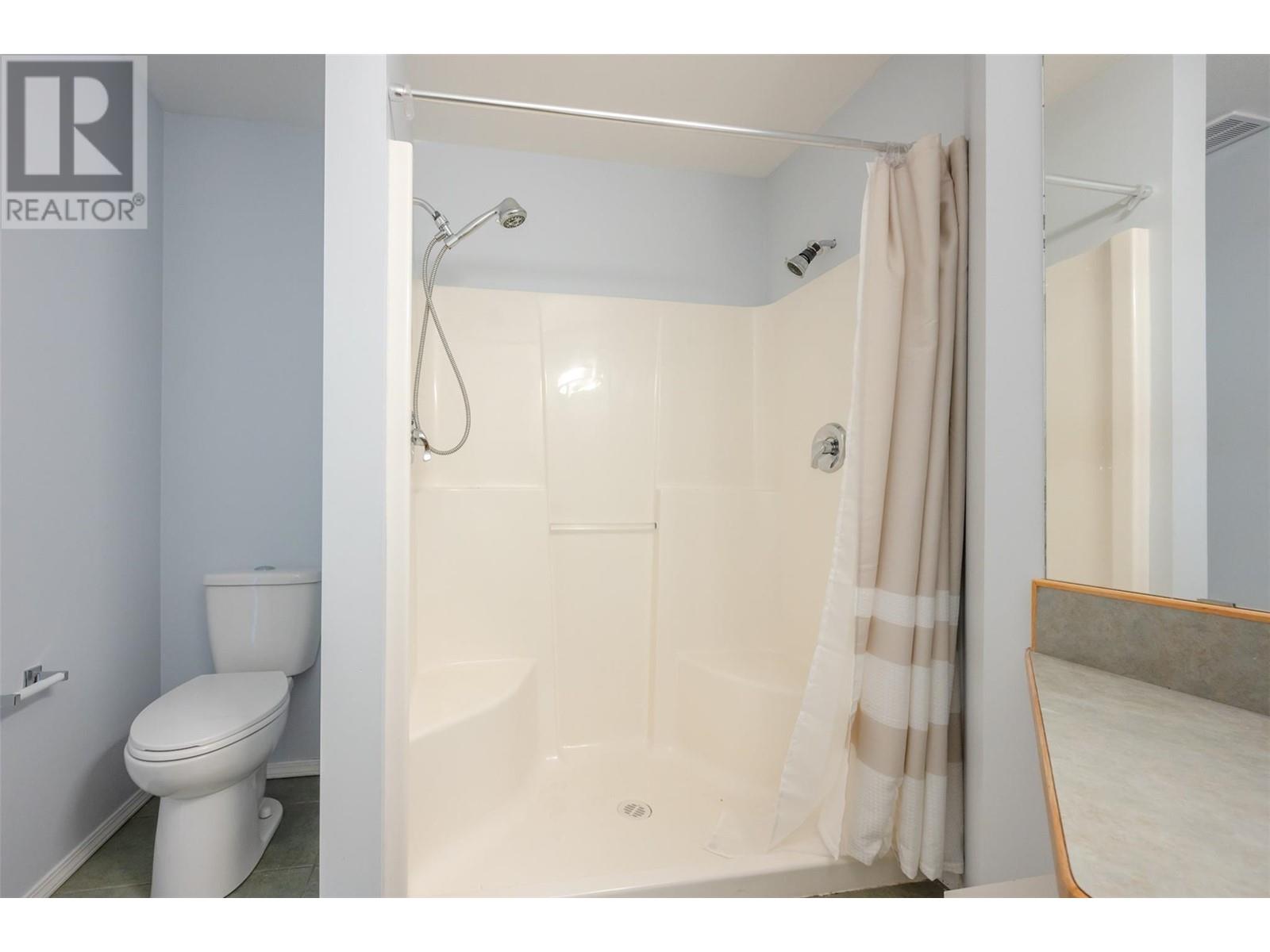 3462 South Main Street Unit# 10, Penticton, British Columbia  V2A 5J6 - Photo 30 - 10350553