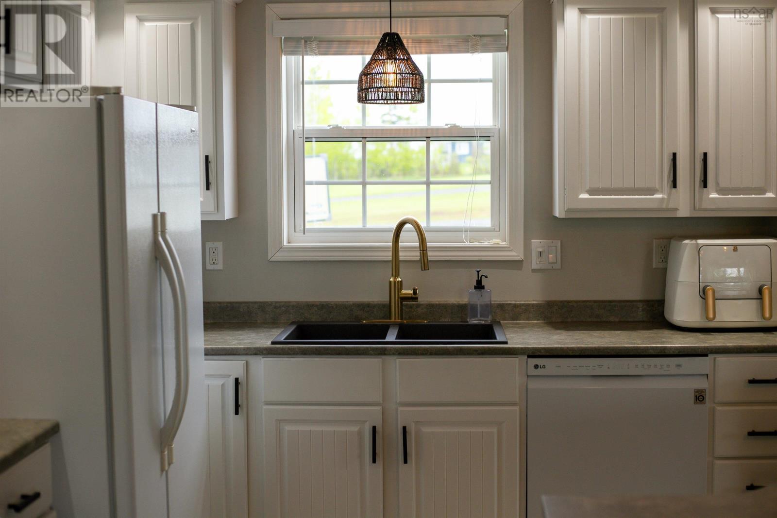 31 Viggo Holm Road, Abercrombie, Nova Scotia  B2H 5C6 - Photo 8 - 202513034