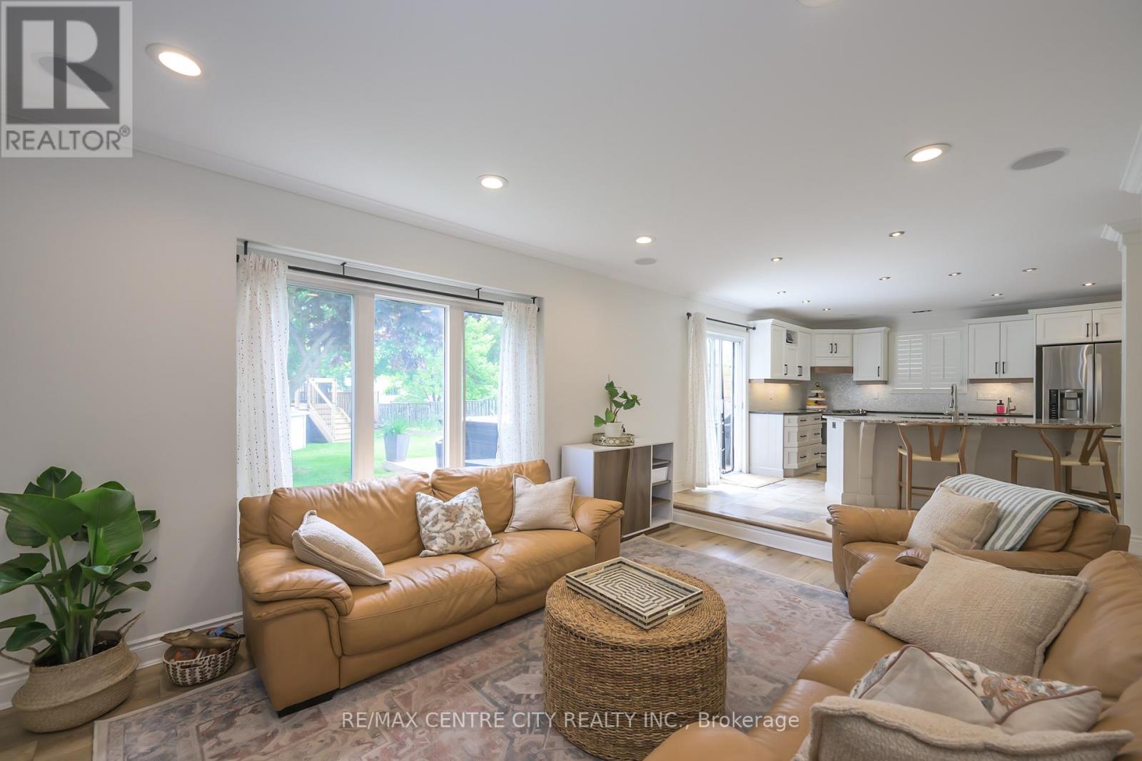152 Bexhill Close, London South (South Y), Ontario  N6E 3B1 - Photo 22 - X12191163