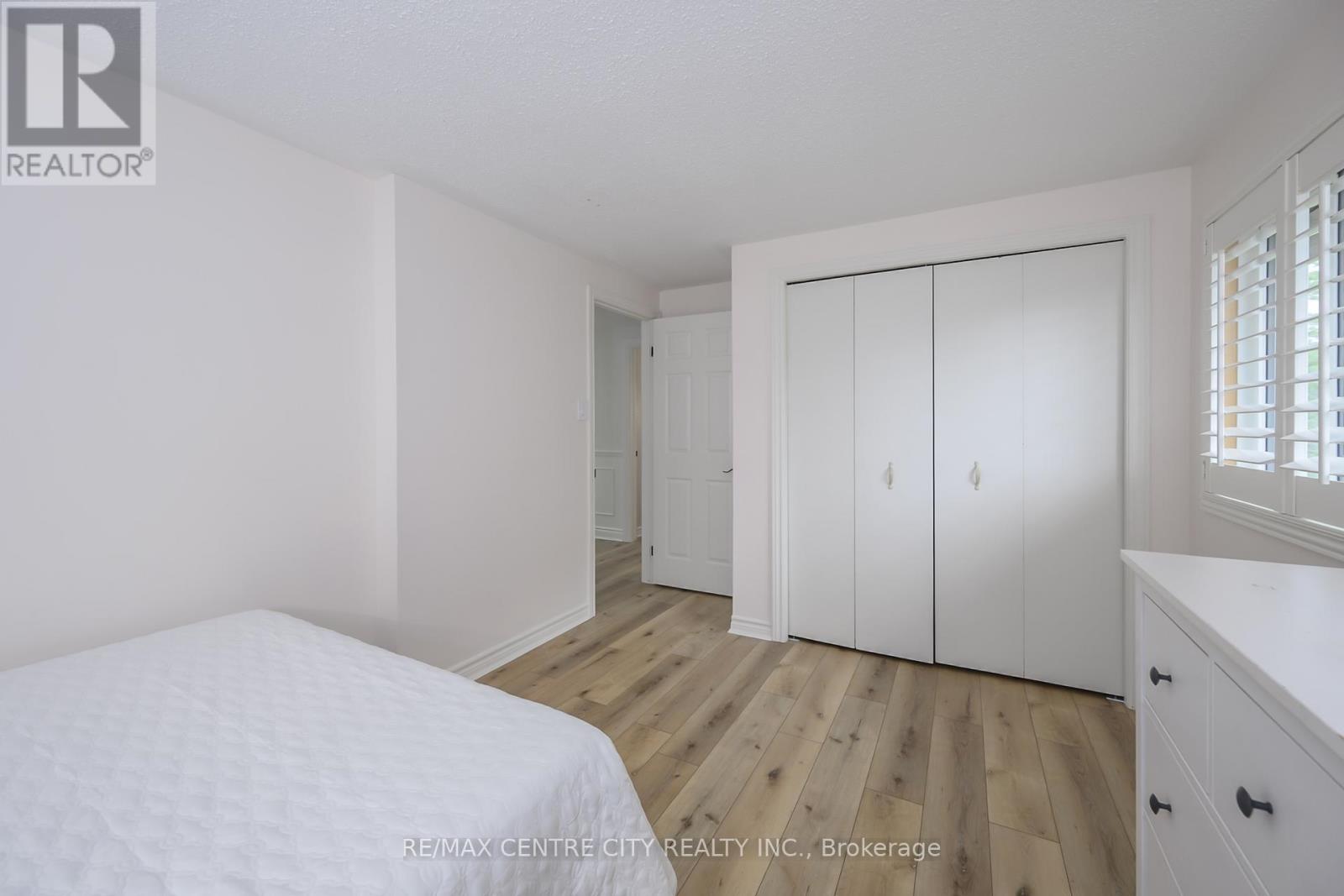 152 Bexhill Close, London South (South Y), Ontario  N6E 3B1 - Photo 32 - X12191163