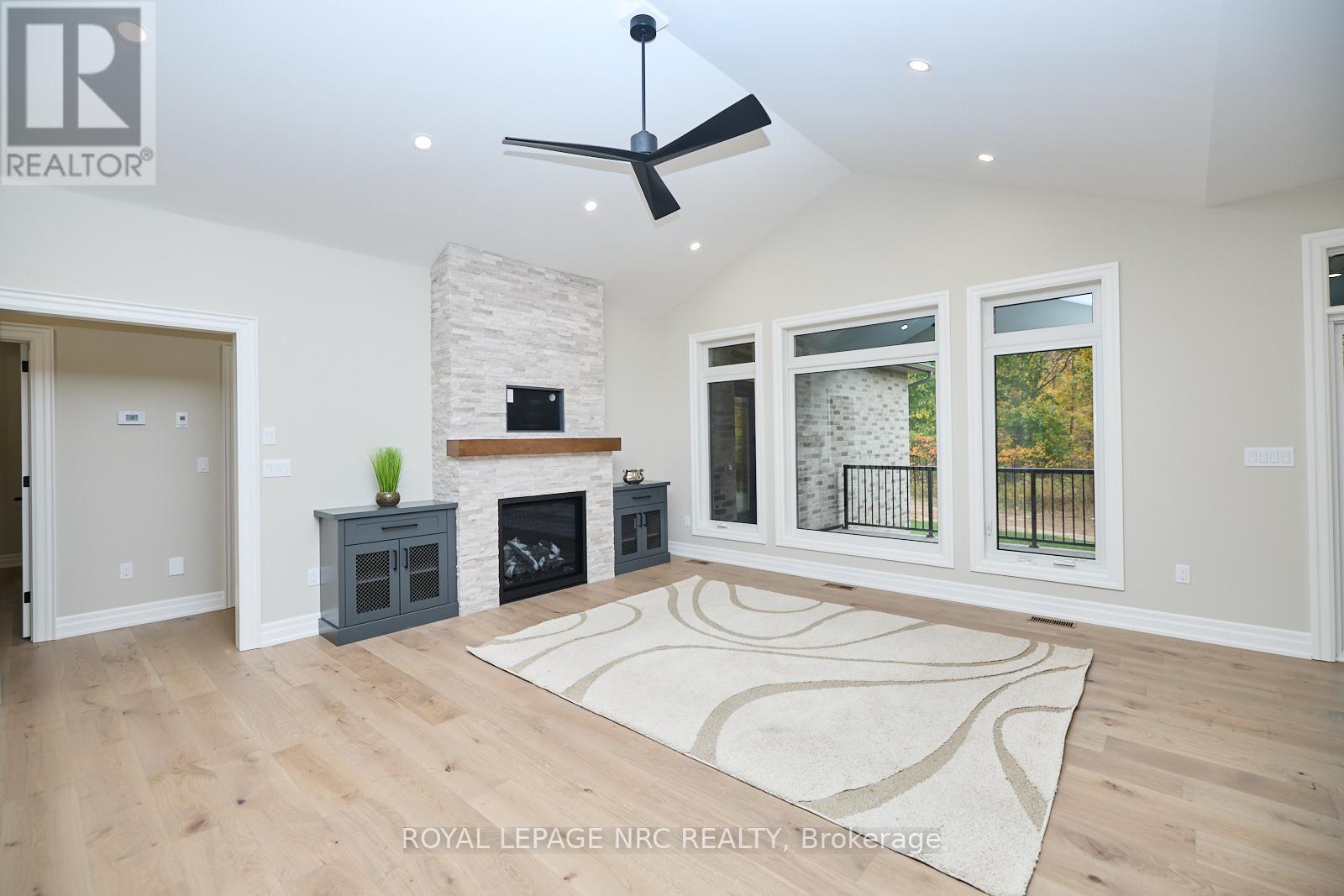 1125 Balfour Street, Pelham (Fenwick), Ontario  L0S 1C0 - Photo 25 - X12191185