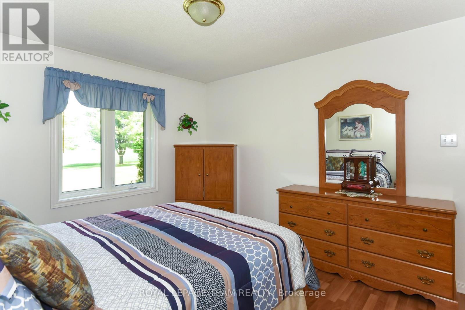 2348 Donald B. Munro Drive, Ottawa, Ontario  K0A 2H0 - Photo 22 - X12191164