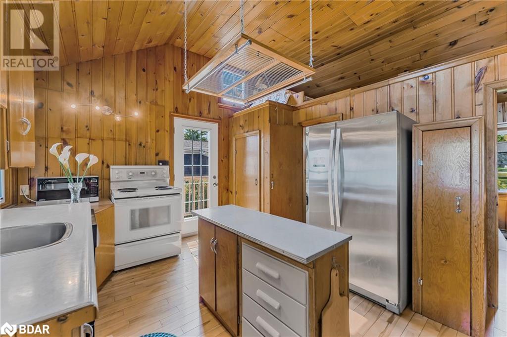 1 Greenwood Forest Road, Oro-Medonte, Ontario  L0L 2E0 - Photo 15 - 40736004