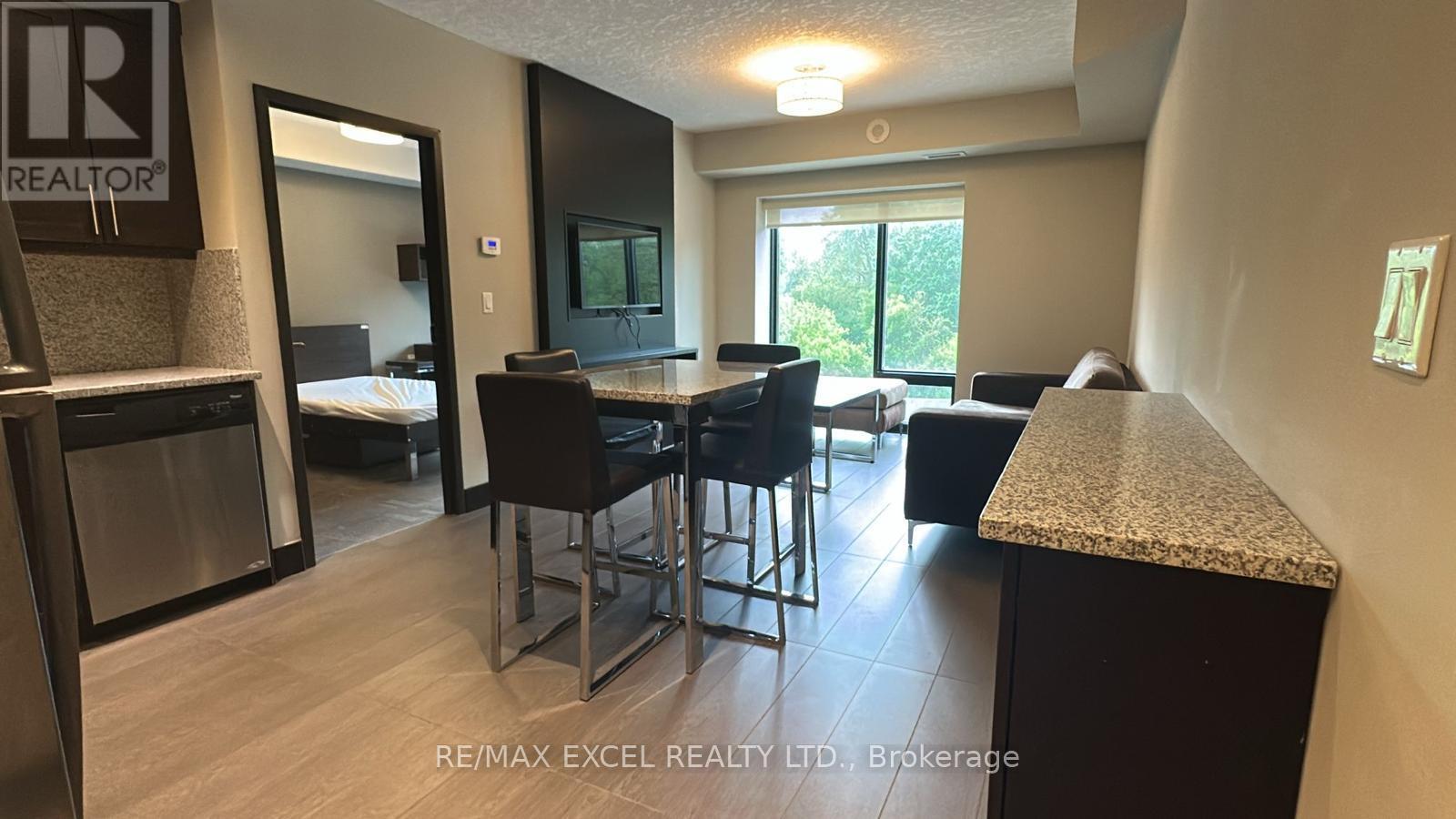 315 - 1235 Richmond Street, London East, Ontario  N6A 0C1 - Photo 1 - X12190419