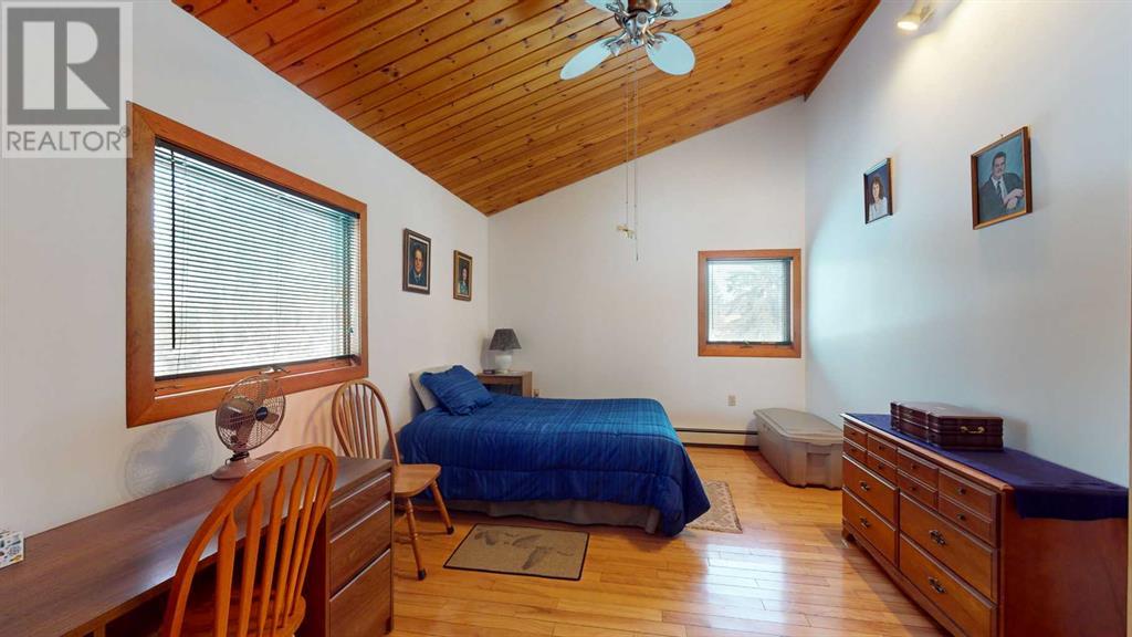 153 & 157 Lakeshore Drive, Lac La Biche, Alberta  T0A 2C2 - Photo 29 - A2113824