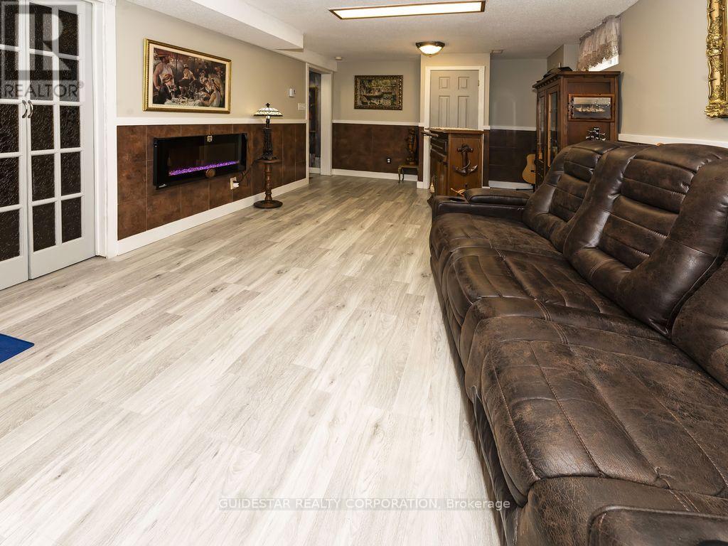 1639 Toulouse Crescent, Ottawa, Ontario  K1C 6K5 - Photo 23 - X12191207