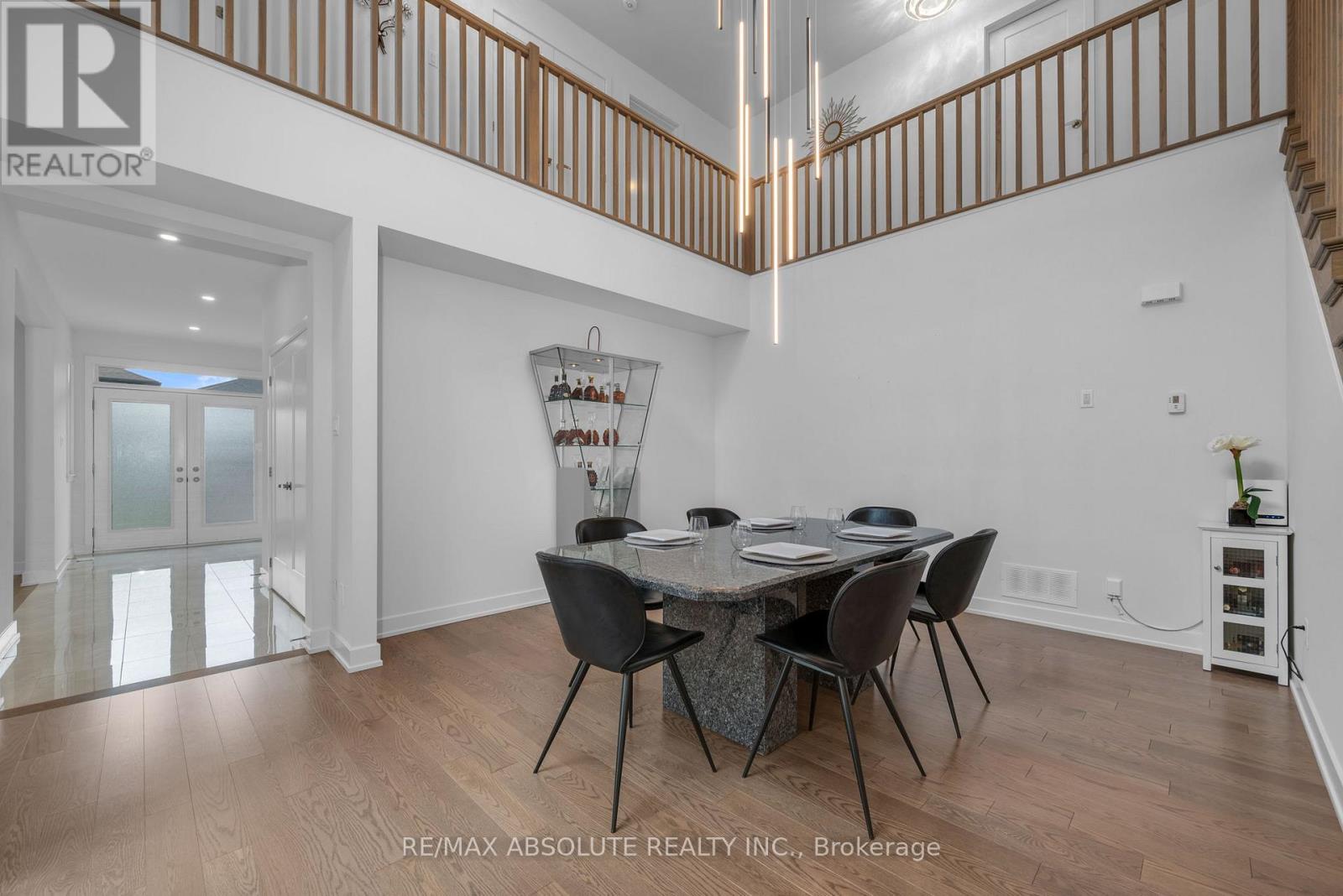207 Osterley Way, Ottawa, Ontario  K2S 2N6 - Photo 11 - X12191222