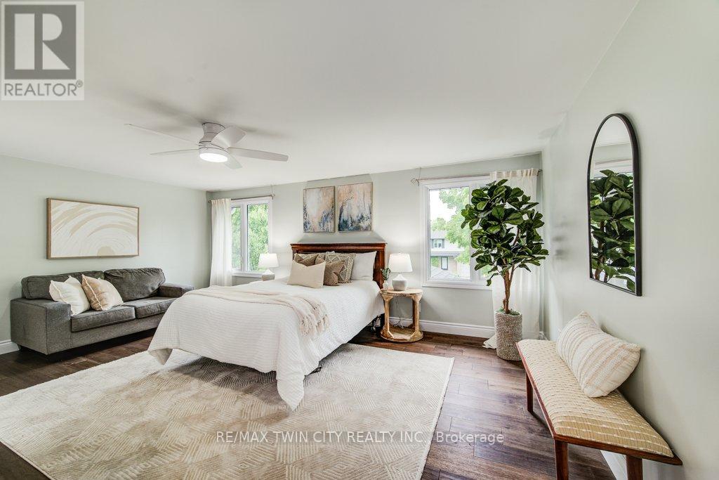 367 Westridge Drive, Waterloo, Ontario  N2L 5Y1 - Photo 37 - X12191165