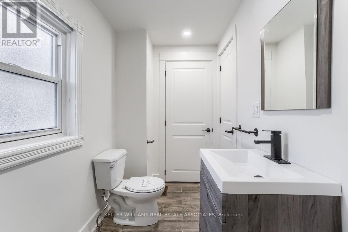 1 - 39 Welland Avenue S, St. Catharines, Ontario  L2R 2M4 - Photo 20 - X12191175
