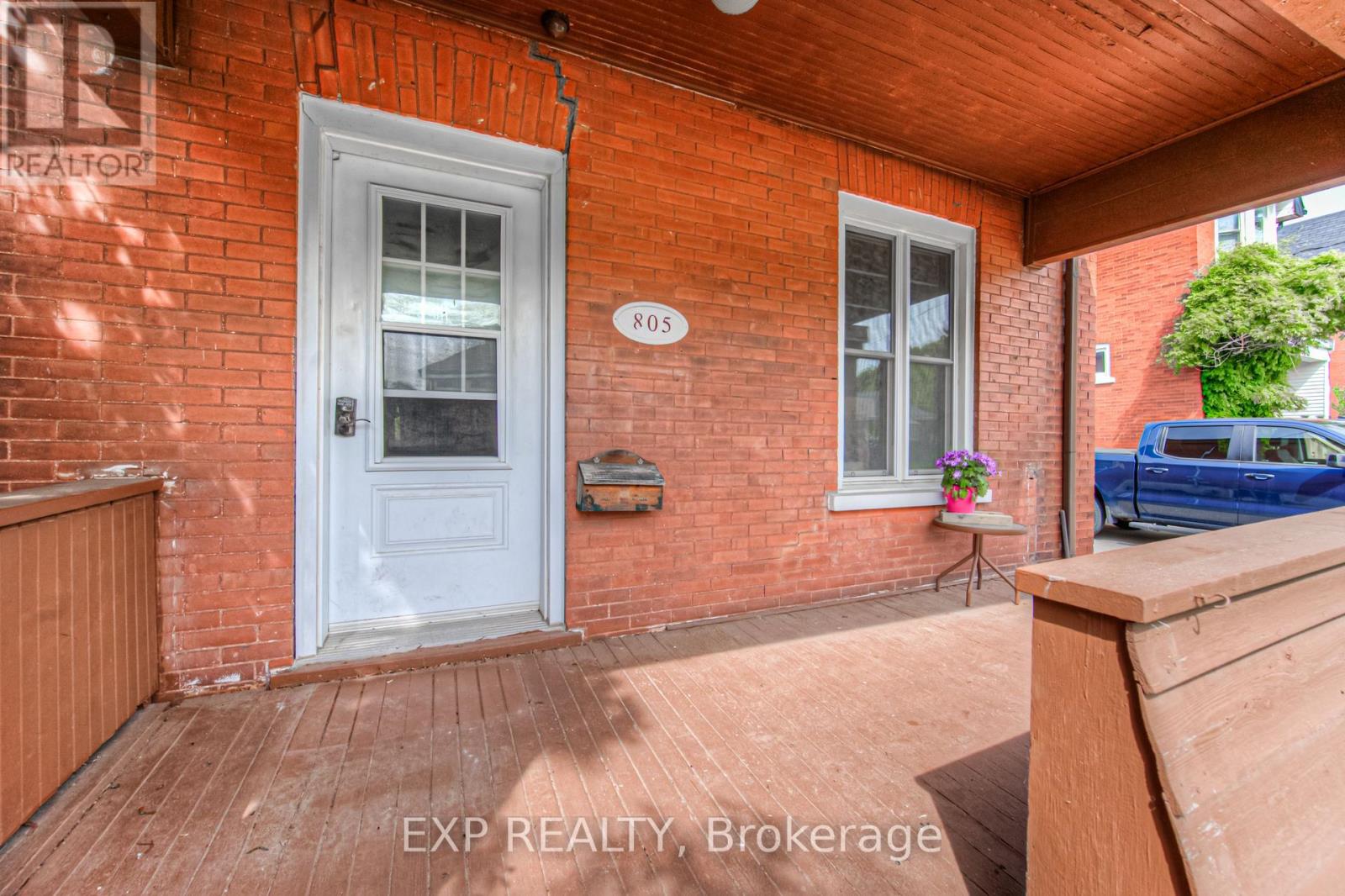 Property at 805 WILLIAM STREET image 5