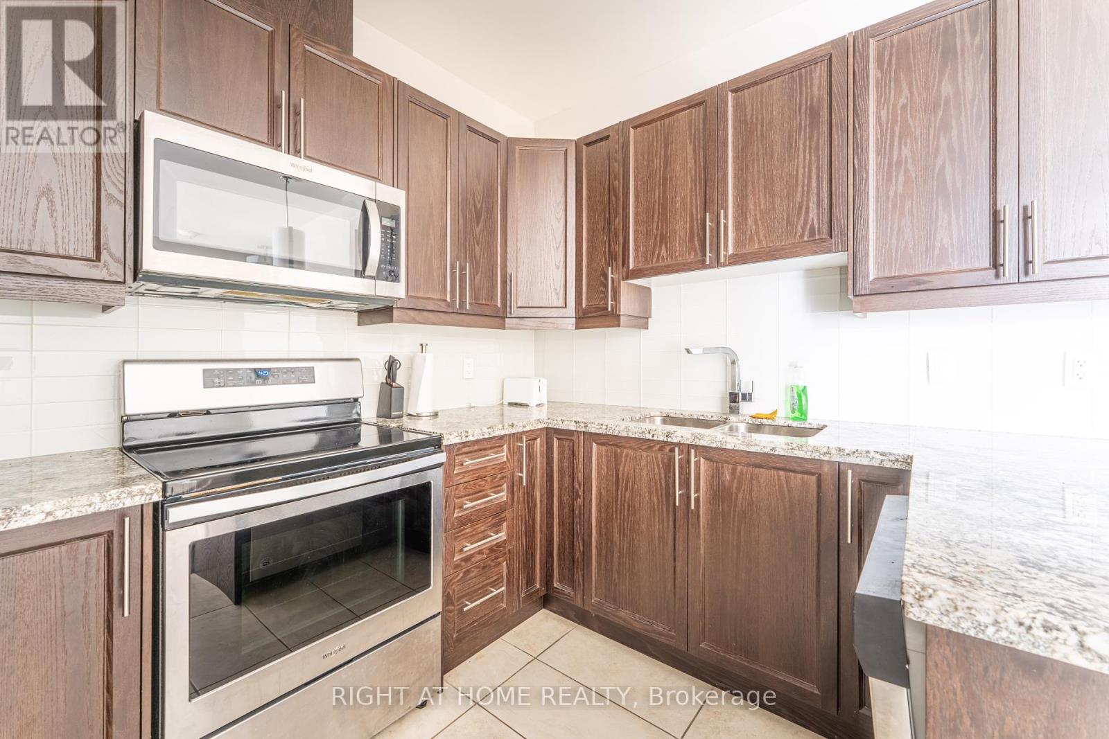 316 - 101 Locke Street S, Hamilton, Ontario  L8R 2N2 - Photo 3 - X12191189