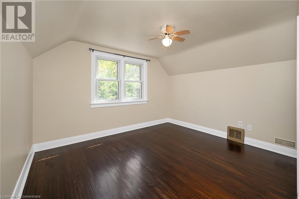 2067 Maplewood Drive, Burlington, Ontario  L7R 2C6 - Photo 22 - 40736325