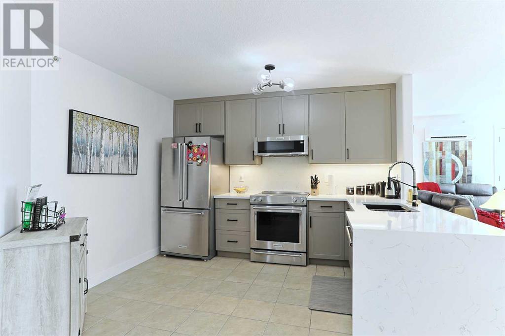 Property at 402, 735 56 Avenue SW image 4