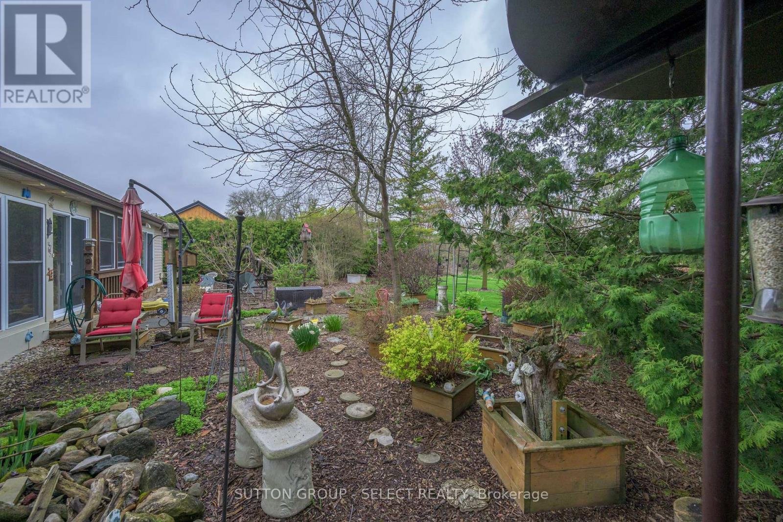 Photo 38 of 50 for 8444 Lazy Lane