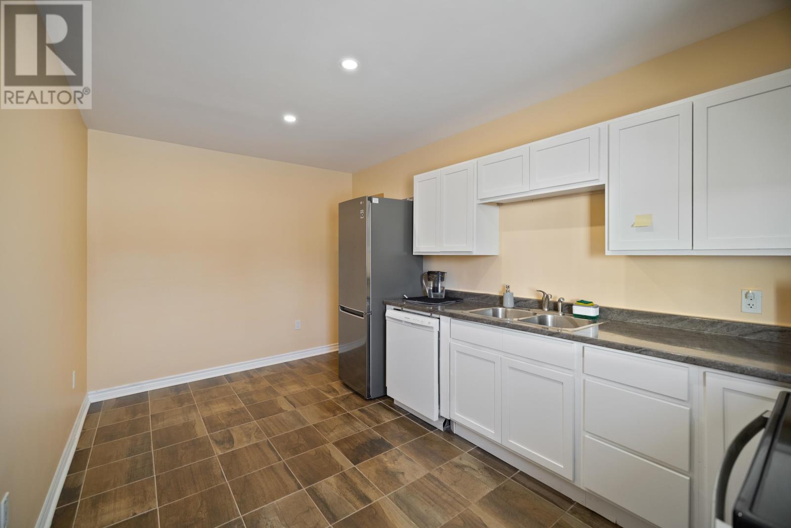 48 Picton Beete Crescent, Stratford, Prince Edward Island  C1B 0B8 - Photo 36 - 202513204