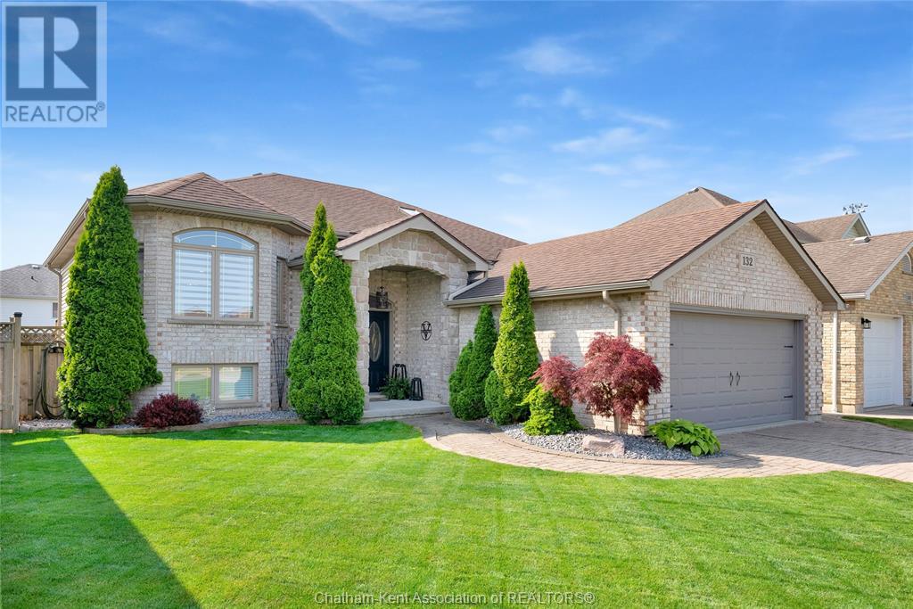132 Sherwood COURT, chatham, Ontario