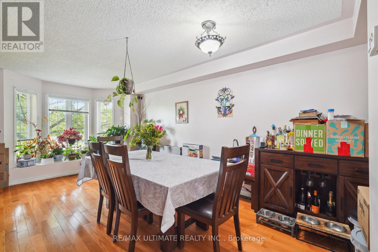 2168 St. Clair Avenue W, Toronto, Ontario  M6N 5C1 - Photo 4 - W12191212