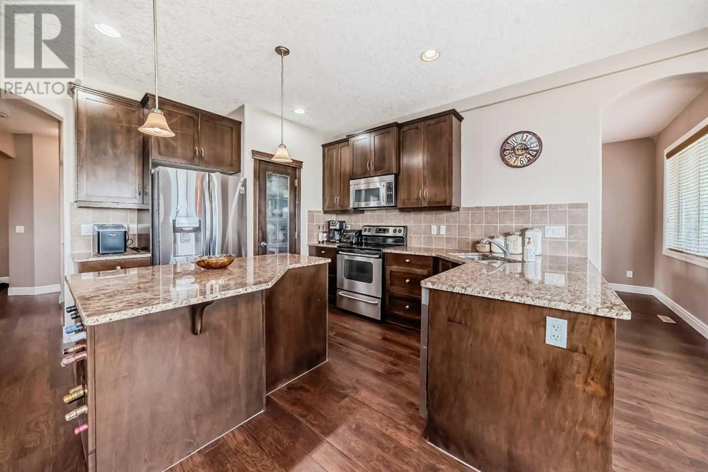 Property at 529 Boulder Creek Circle SE image 2