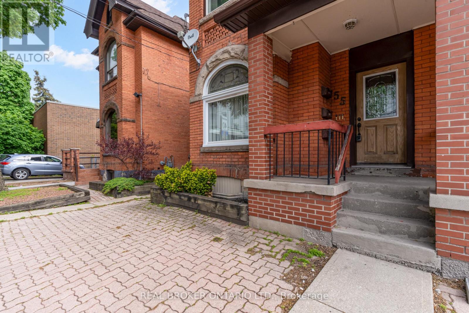 55 Young Street, Hamilton, Ontario  L8N 1V1 - Photo 2 - X12191224