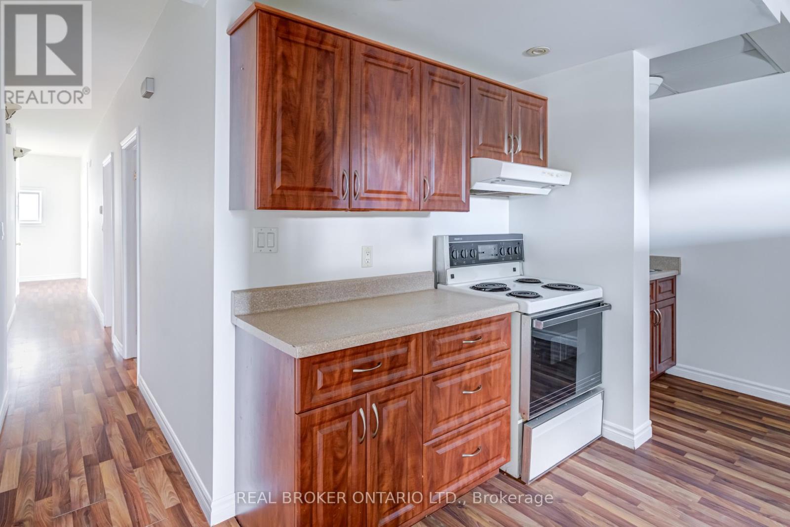 55 Young Street, Hamilton, Ontario  L8N 1V1 - Photo 21 - X12191224