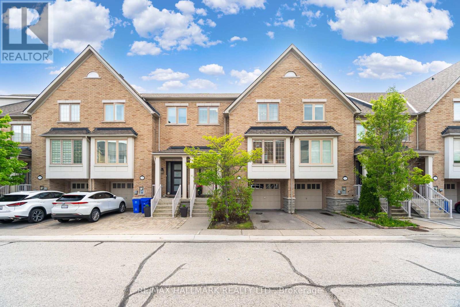 11 - 8900 Bathurst Street, Vaughan, Ontario  L4J 8A7 - Photo 3 - N12189396