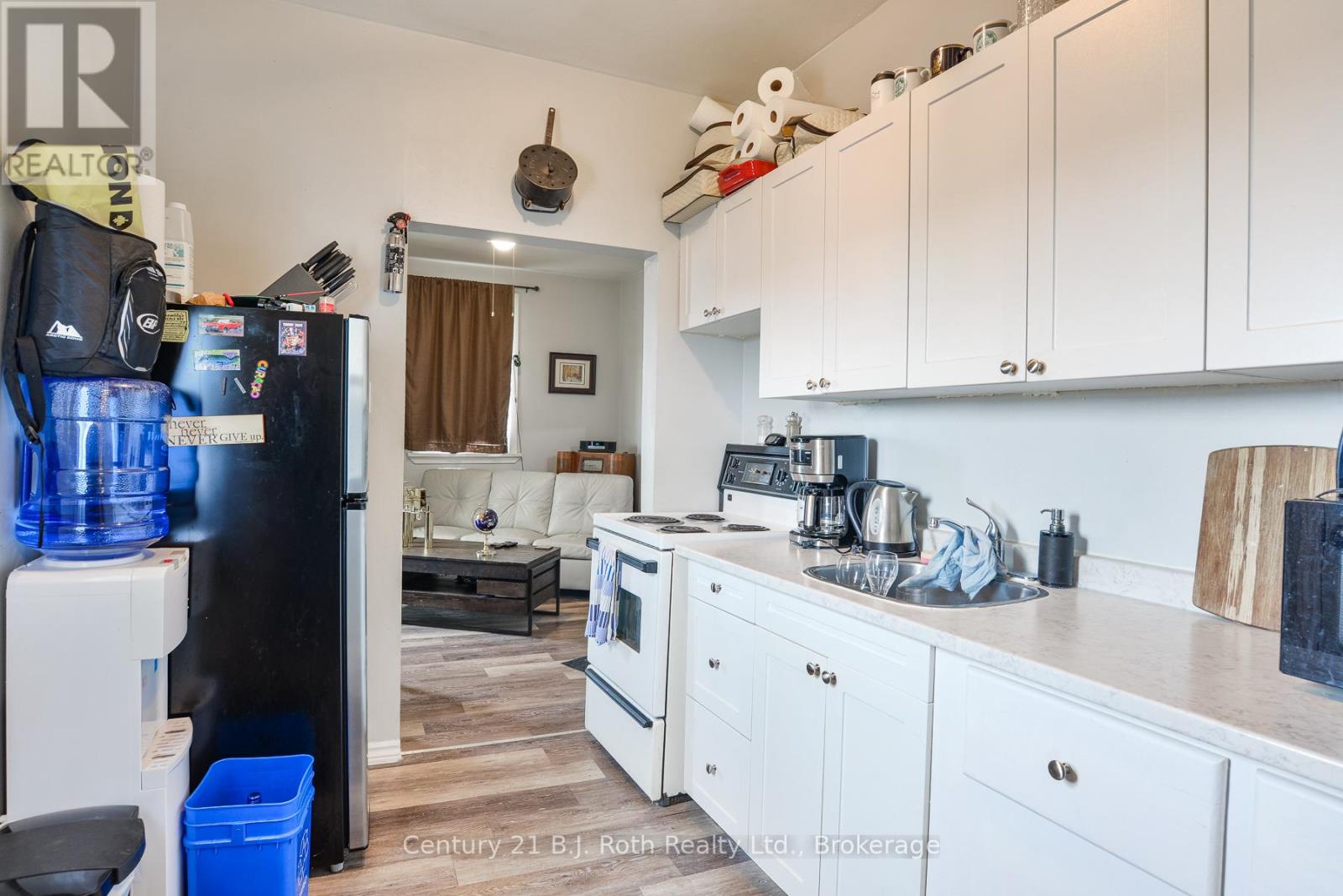 44 Barrie Road, Orillia, Ontario  L3V 2P7 - Photo 10 - S12191294
