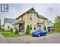 44 BARRIE ROAD, Orillia, Ontario