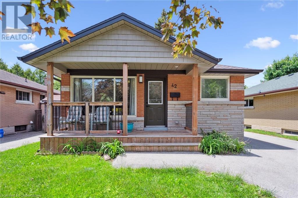 42 WOOLLEY Street, Cambridge, Ontario