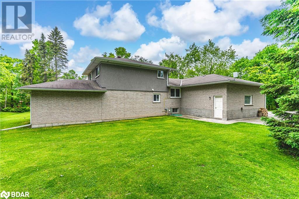 5853 Yonge Street, Innisfil, Ontario  L0L 1K0 - Photo 20 - 40736659