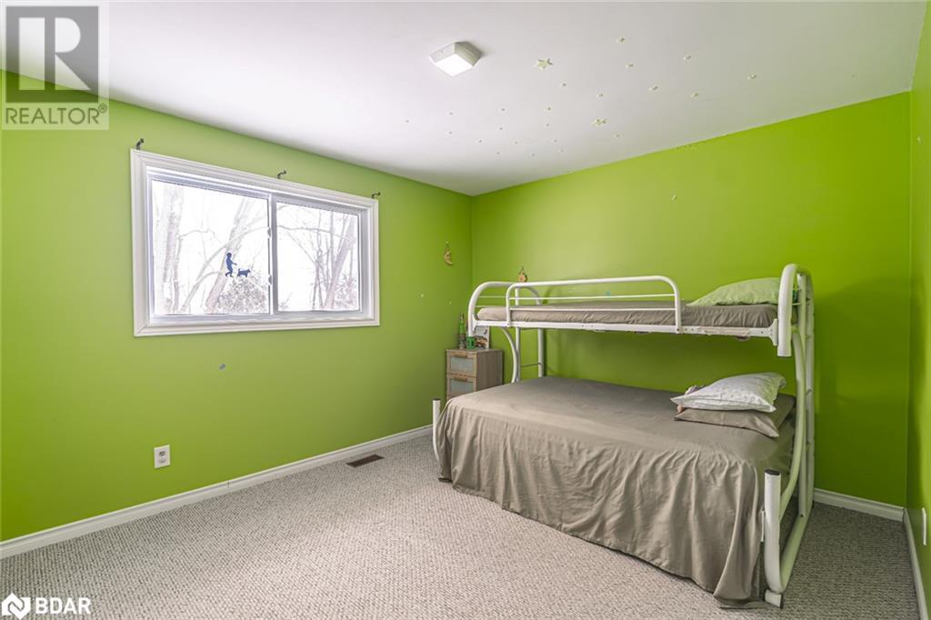 5853 Yonge Street, Innisfil, Ontario  L0L 1K0 - Photo 9 - 40736659
