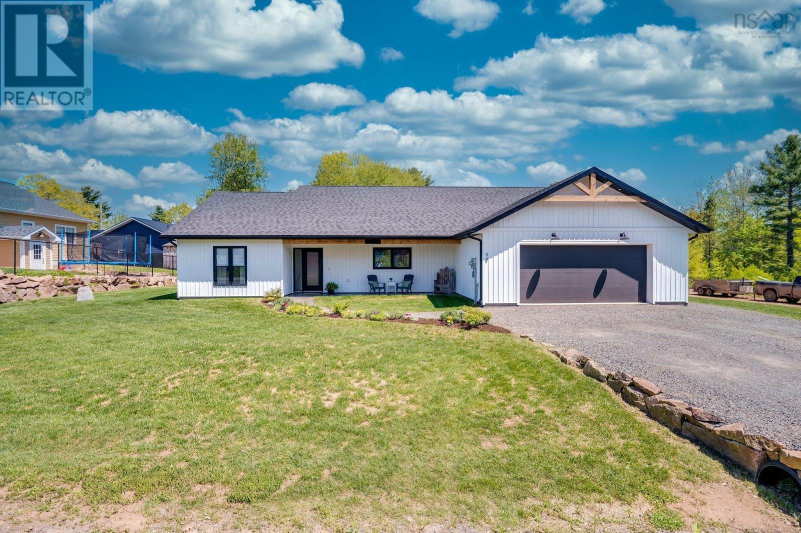 Property at 98 Durno Drive image 2